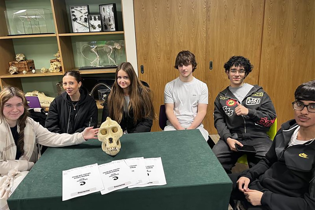 Students learnt about primate behaviour 